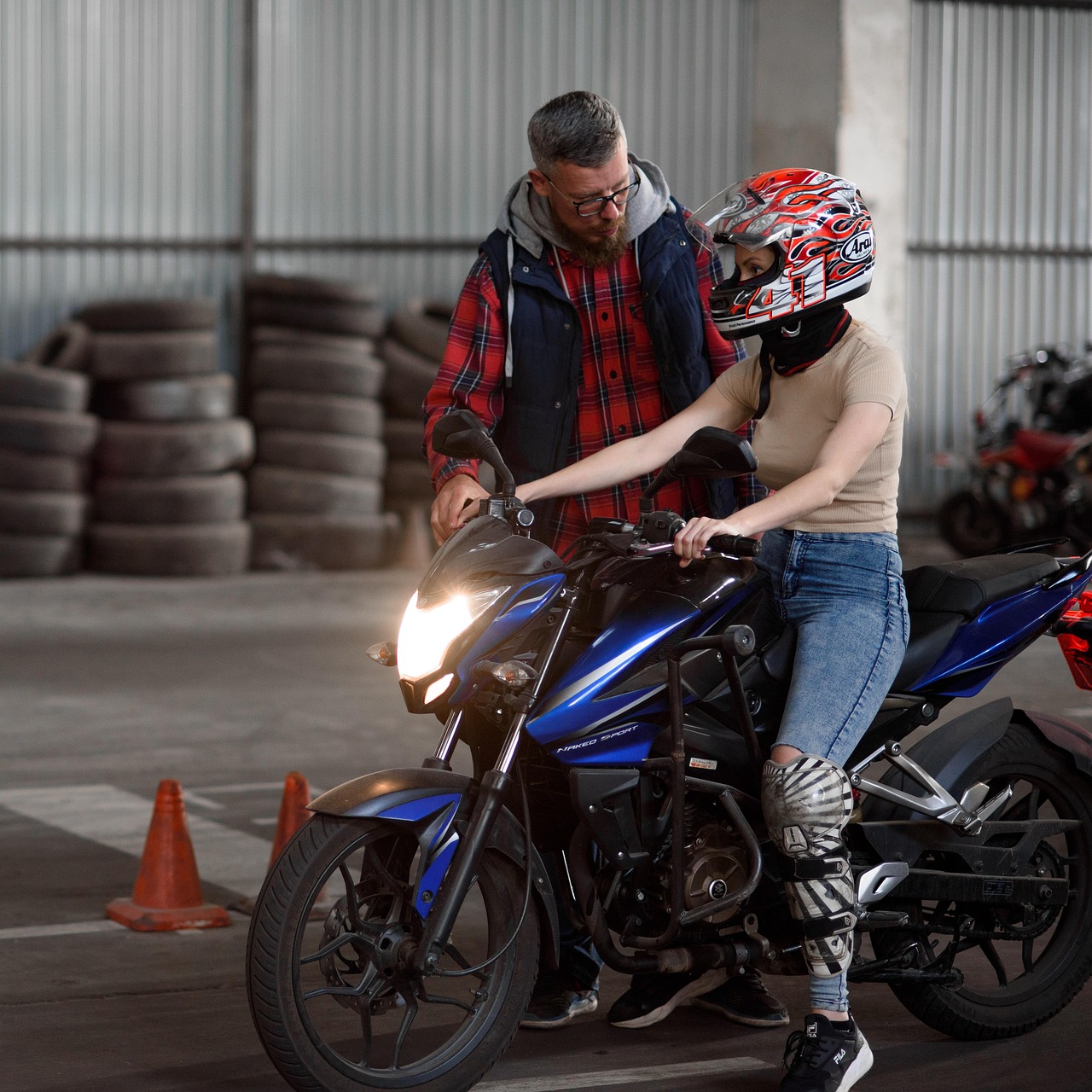 DogYun实名账号：流量卡的逾期费用，如何避免“订制陷阱”？